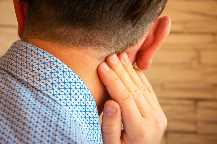 pain behind ear in mastoid process caused by mastoiditis